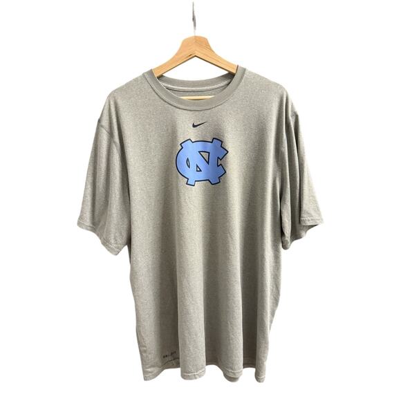 Vintage Nike UNC Tee Size XL - Picture 1 of 2